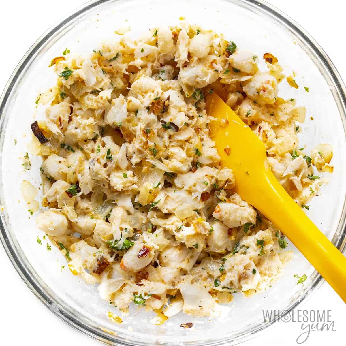 Crab stuffing for fish in a bowl.