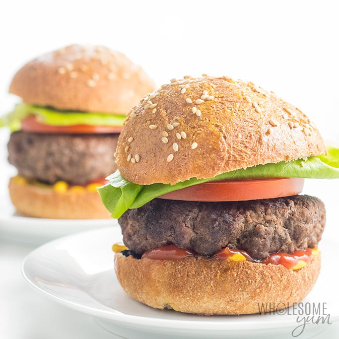 The Best Juicy Burger Recipe on the Stove Top or Grill (+ Tips!) - Learn how to make juicy burgers on the stove or on the grill, perfectly every time. This juicy burger recipe makes the best grill or stovetop burgers, thanks to 2 secret ingredients, plus prep &amp; cooking tips! Detail: the-juiciest-burgers-ever-2