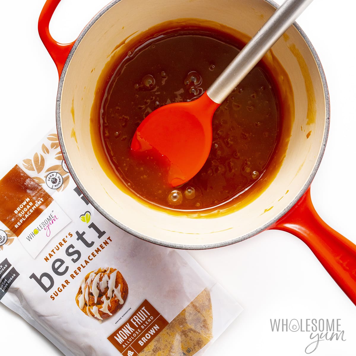 Remove keto caramel sauce from heat and add vanilla extract.
