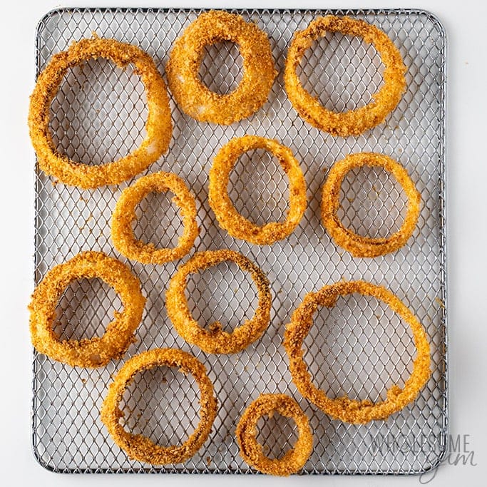 Air Fryer Keto Onion Rings Recipe - onion rings after air frying