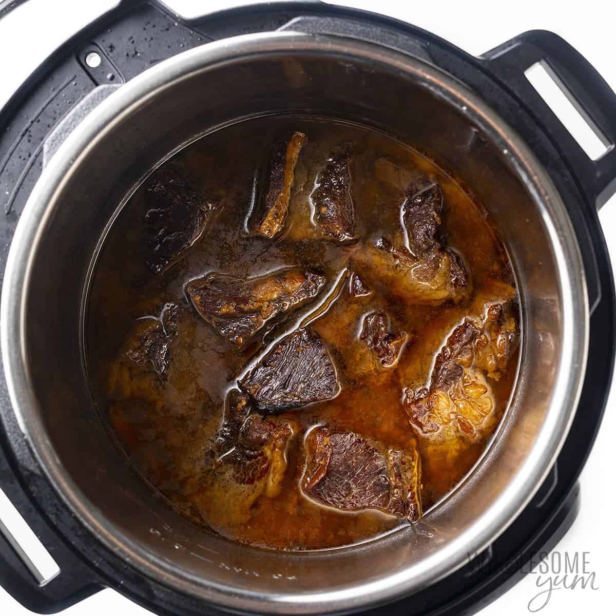 Cooked beef short ribs in Instant Pot.