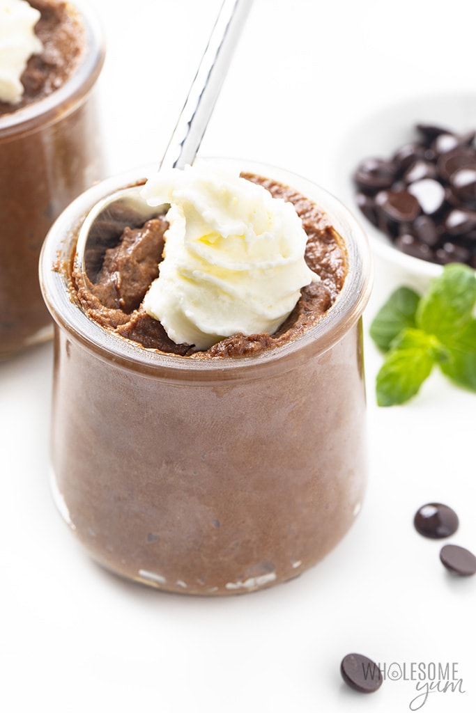 low carb chocolate mousse container