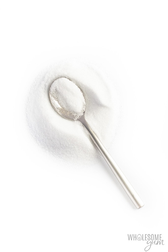 Erythritol on a spoon.