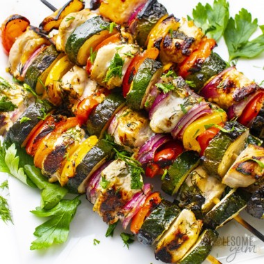 Grilled chicken kabobs with vegetables