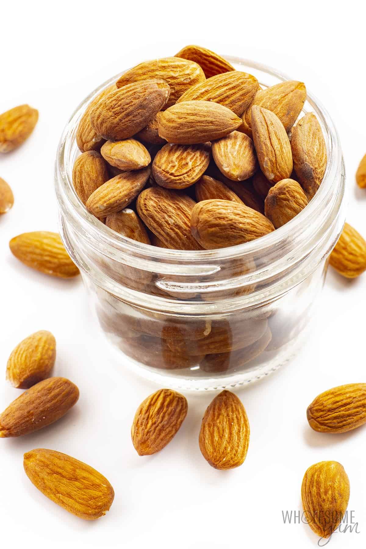 Are carbs in almonds high? These raw almonds are low in carbs