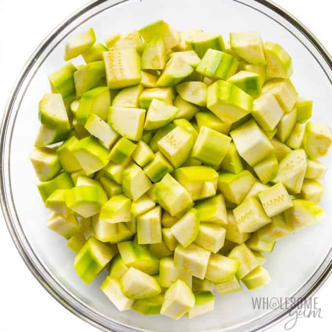 Peeled zucchini for low carb apple crisp filling