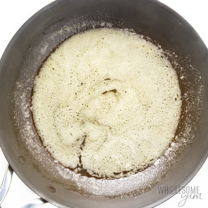 Lemon butter sauce for pan seared tilapia in frying pan