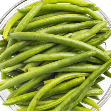 Green beans in a bowl.