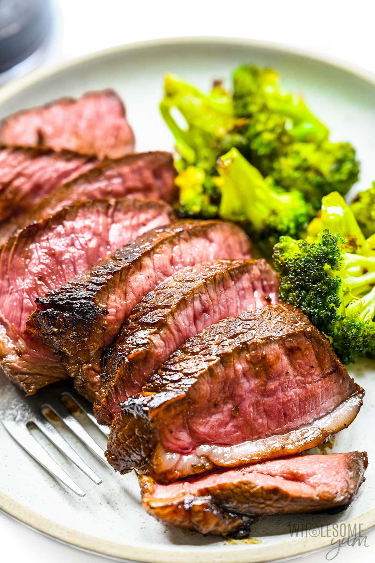 Sirloin steak recipe sliced.