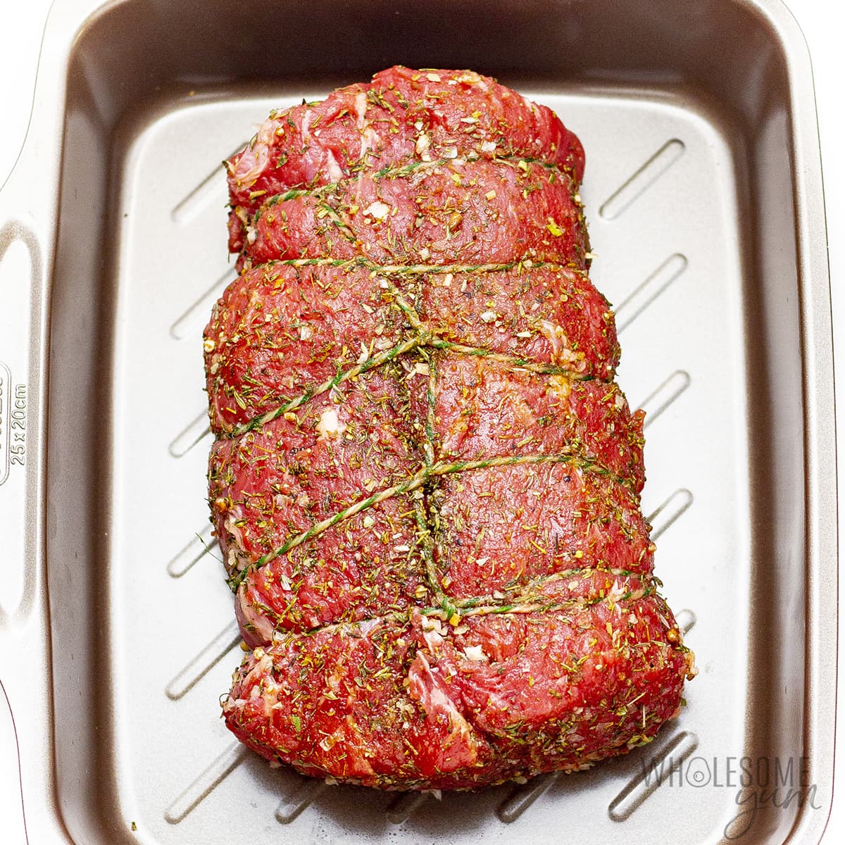 Roast covered with oil and seasonings.
