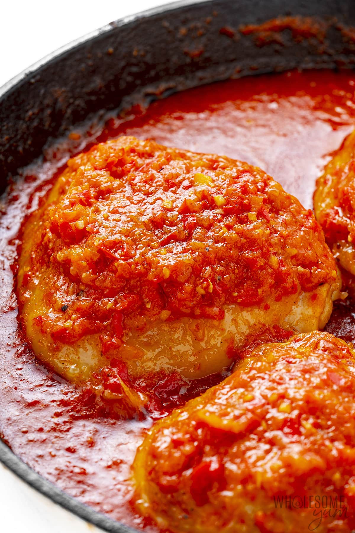 Paprika chicken in a frying pan.