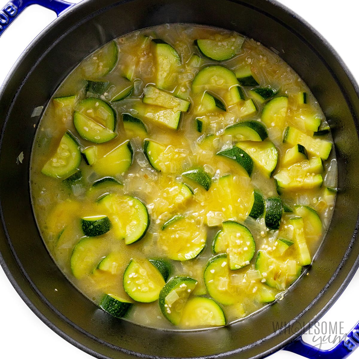 Zucchini soup after simmering.