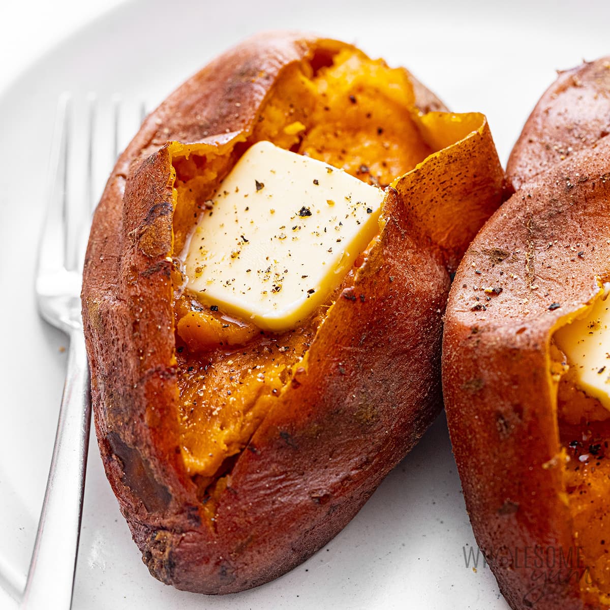 Instant Pot Sweet Potatoes (Quick and Easy!)