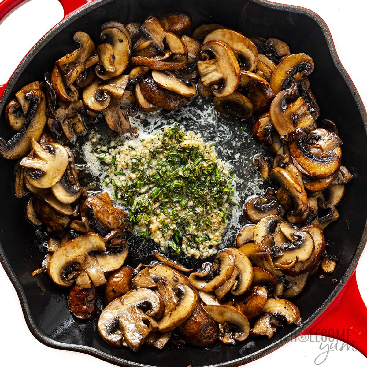 Place in center of skillet with garlic and thyme.