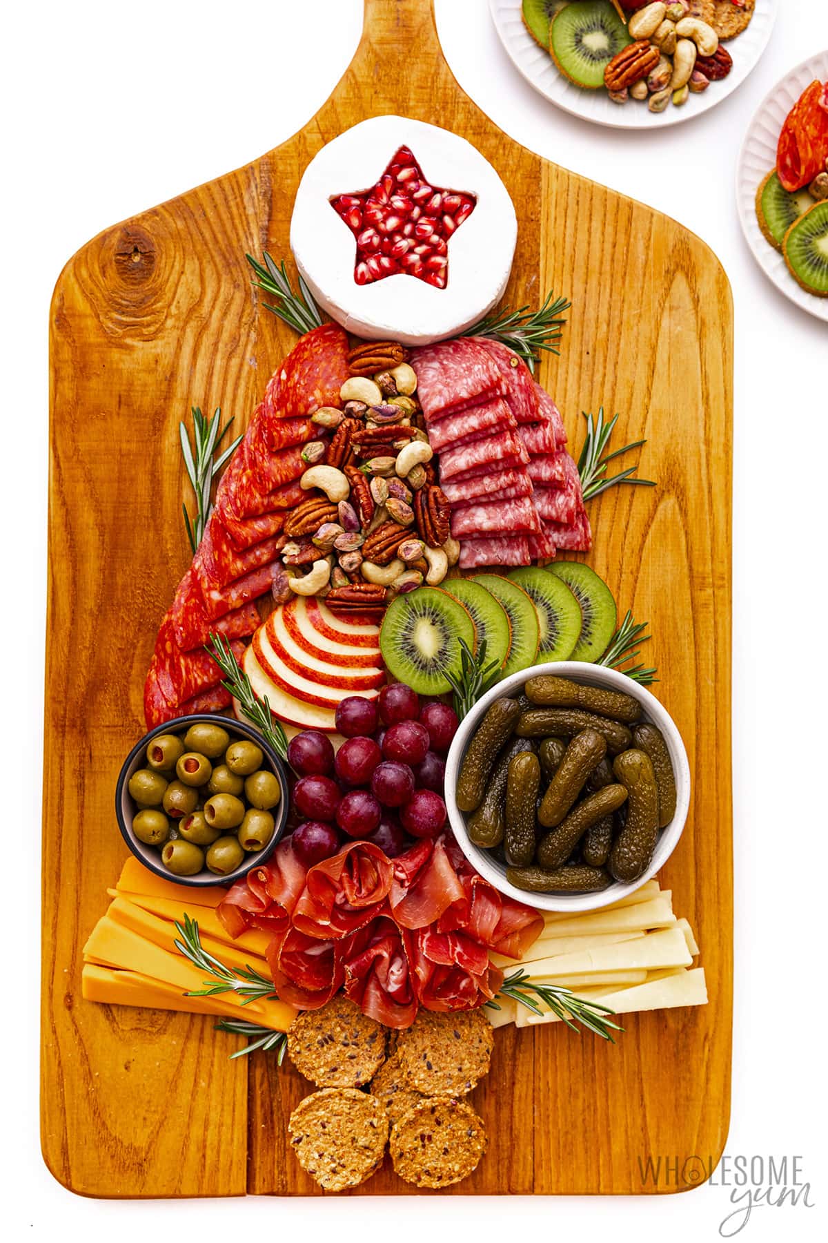 Finished holiday charcuterie board.